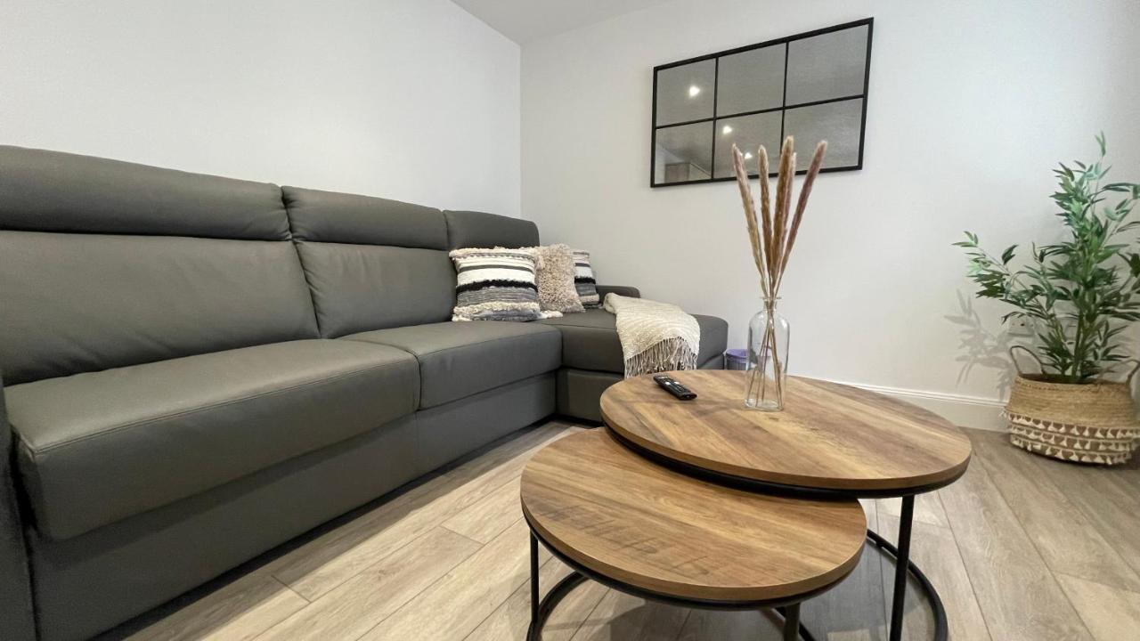 The Forge, Elegant Luxury Apartment With Bike Store - Sleeps 4 Wick  Exterior foto